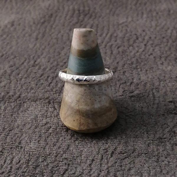 Anillo de plata Stamp rombos