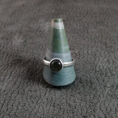 Anillo Labradorita redonda