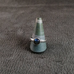 Anillo Labradorita redonda