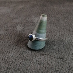 Anillo Labradorita redonda